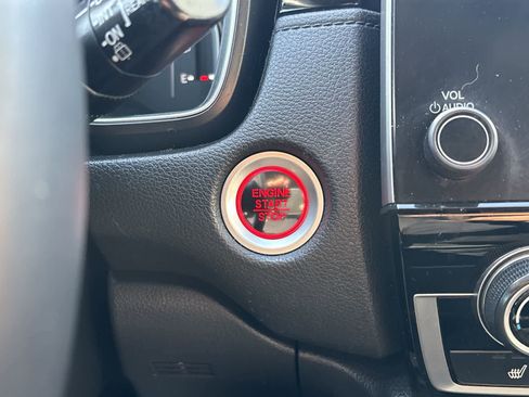 Used 2018 Honda CR-V Touring image 28