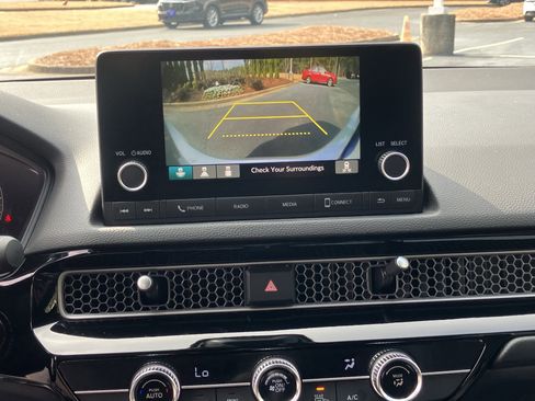 Used 2025 Honda Civic Sport image 28