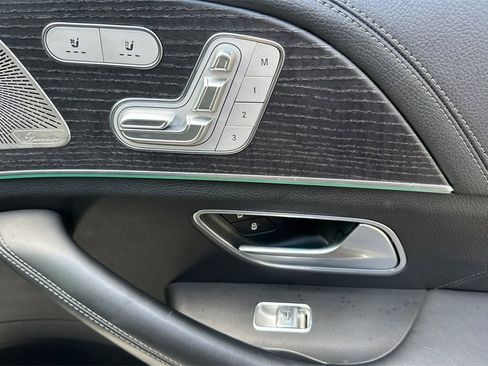 Used 2023 Mercedes-Benz GLE 53 AMG 4MATIC Coupe image 21