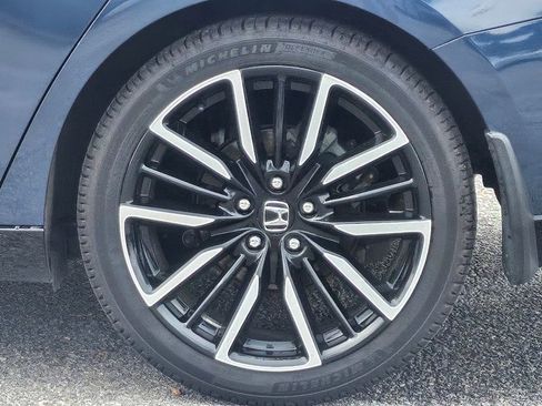 Used 2024 Honda Accord Touring image 27