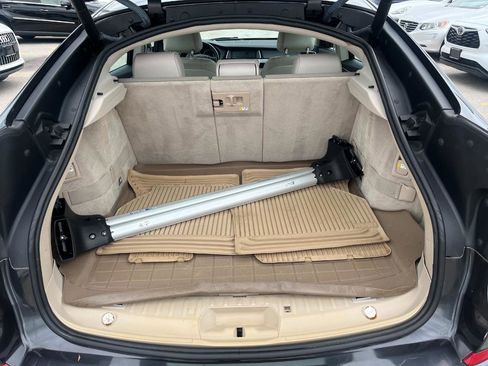 Used 2014 BMW 535i Gran Turismo xDrive AWD/4WD image 16