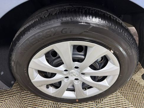 Used 2024 Toyota Corolla LE FWD image 19