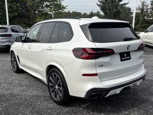 Used 2024 BMW X5 M60i AWD/4WD image 5