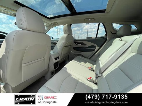 Used 2024 GMC Terrain Denali w/ Black Diamond Edition AWD/4WD image 28
