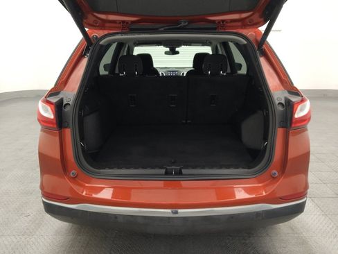 Used 2020 Chevrolet Equinox LT image 29