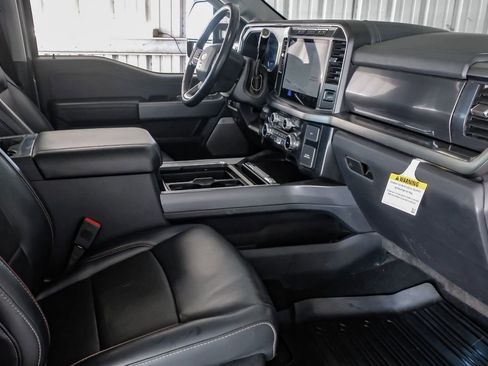 Used 2024 Ford F350 Lariat w/ Chrome Package AWD/4WD image 13