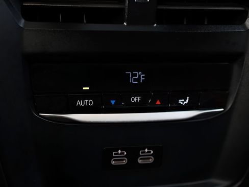 Used 2024 BMW M340i xDrive AWD/4WD image 37