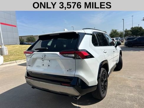 Used 2025 Toyota RAV4 SE w/ Weather Package AWD/4WD image 4