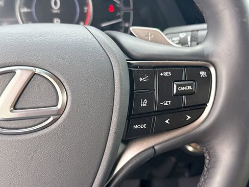 Used 2025 Lexus ES 350 w/ Premium Package FWD image 27