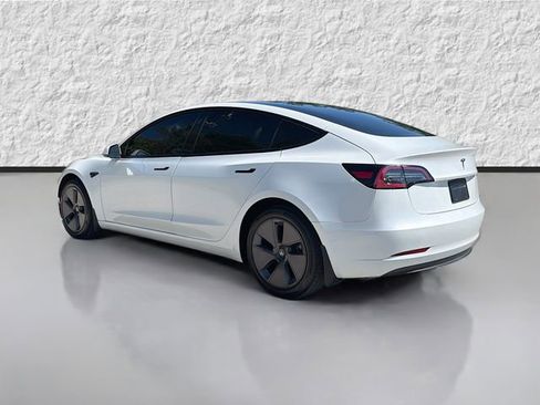 Used 2023 Tesla Model 3 Standard Range RWD image 5