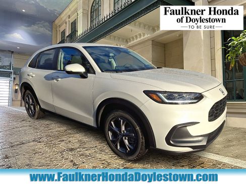 New 2026 Honda HR-V LX image 1