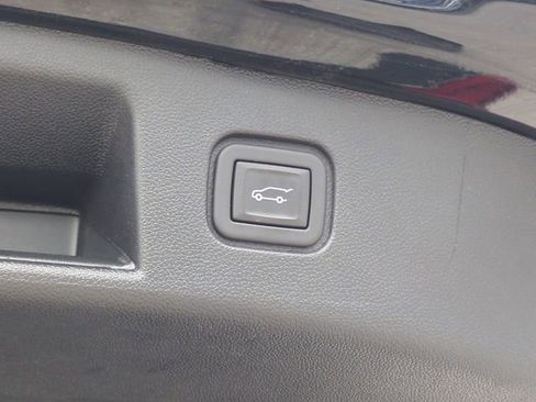 Certified 2024 Chevrolet Blazer EV LT AWD/4WD image 15