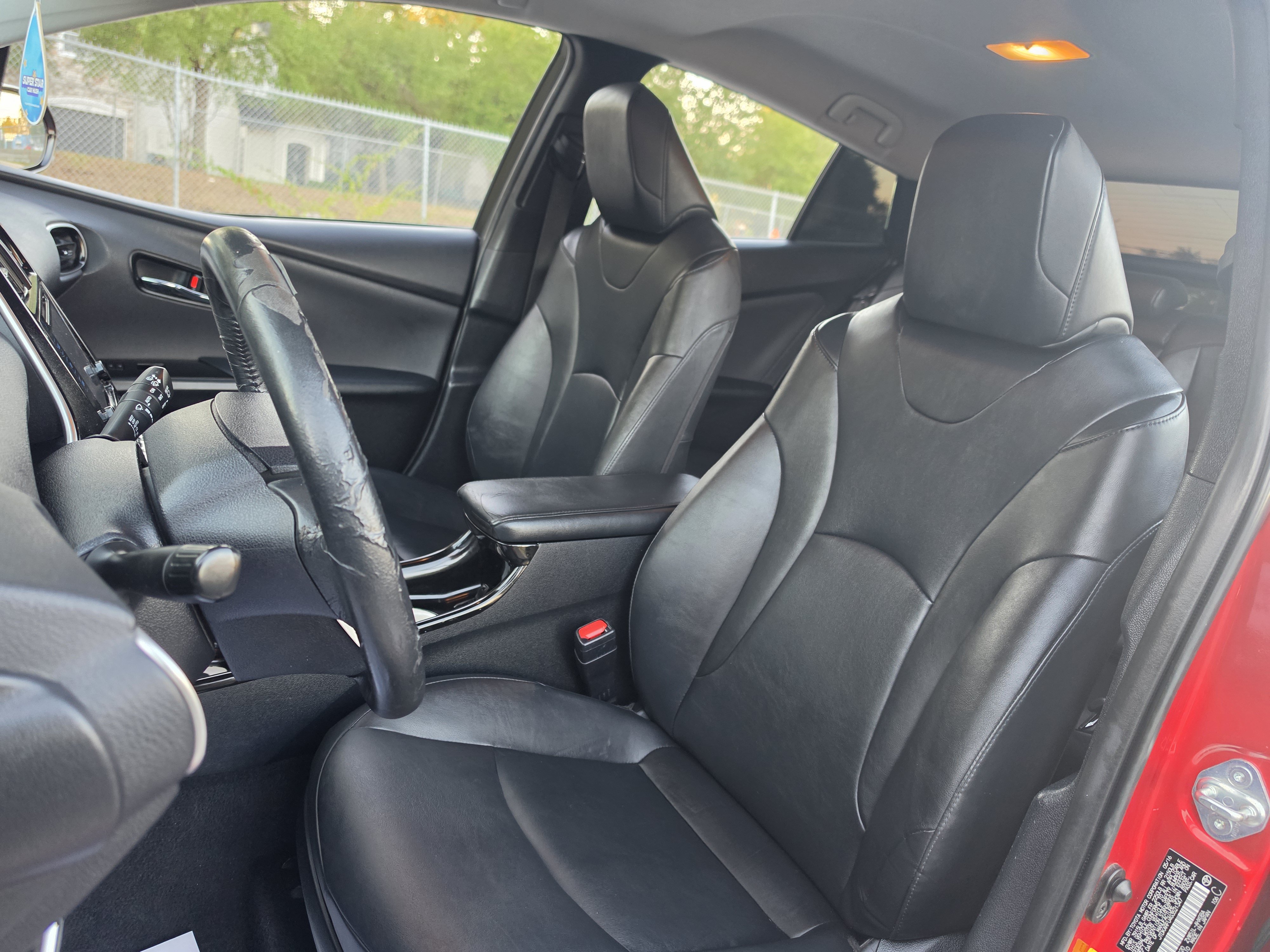 Used 2016 Toyota Prius Four FWD image 26