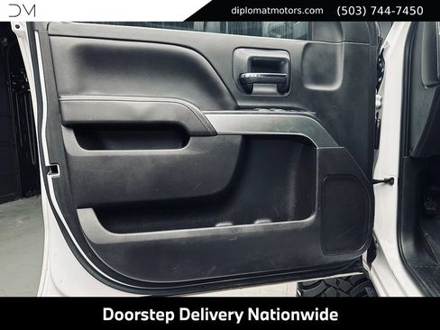Used 2017 Chevrolet Silverado 2500 LT AWD/4WD image 23