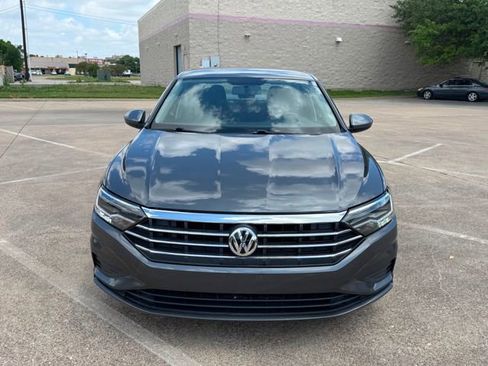 Used 2021 Volkswagen Jetta S image 4