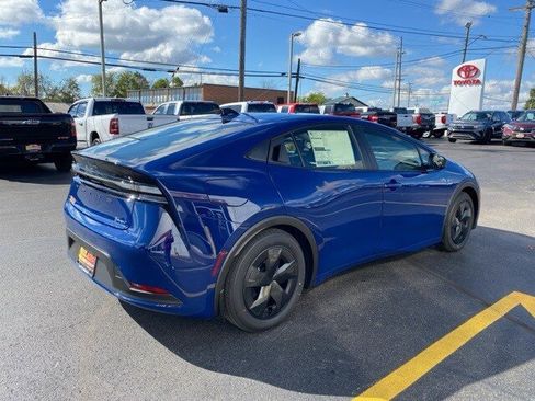 New 2026 Toyota Prius Plug-In Hybrid image 9