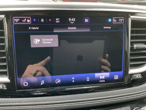 Used 2021 Chrysler Pacifica Limited w/ Premium & Safety Sphere Group image 45