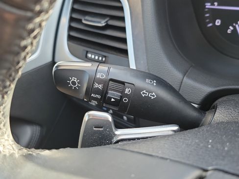 Used 2018 Genesis G80 3.8 w/ Option Group 03 image 29