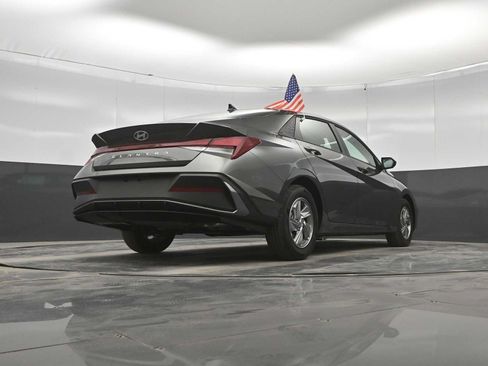 New 2026 Hyundai Elantra SE FWD image 37