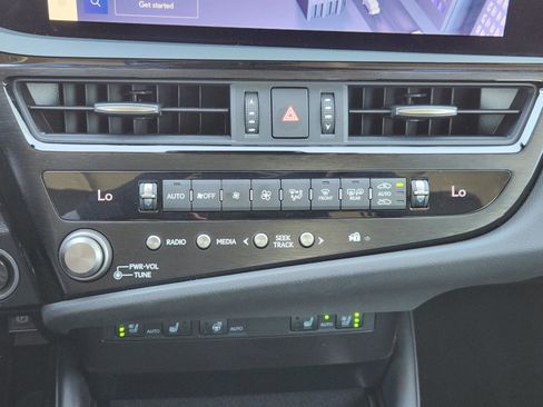 Used 2023 Lexus ES 350 w/ Premium Package image 27