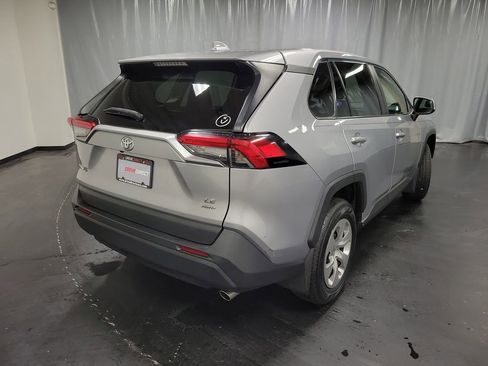Used 2023 Toyota RAV4 LE AWD/4WD image 8