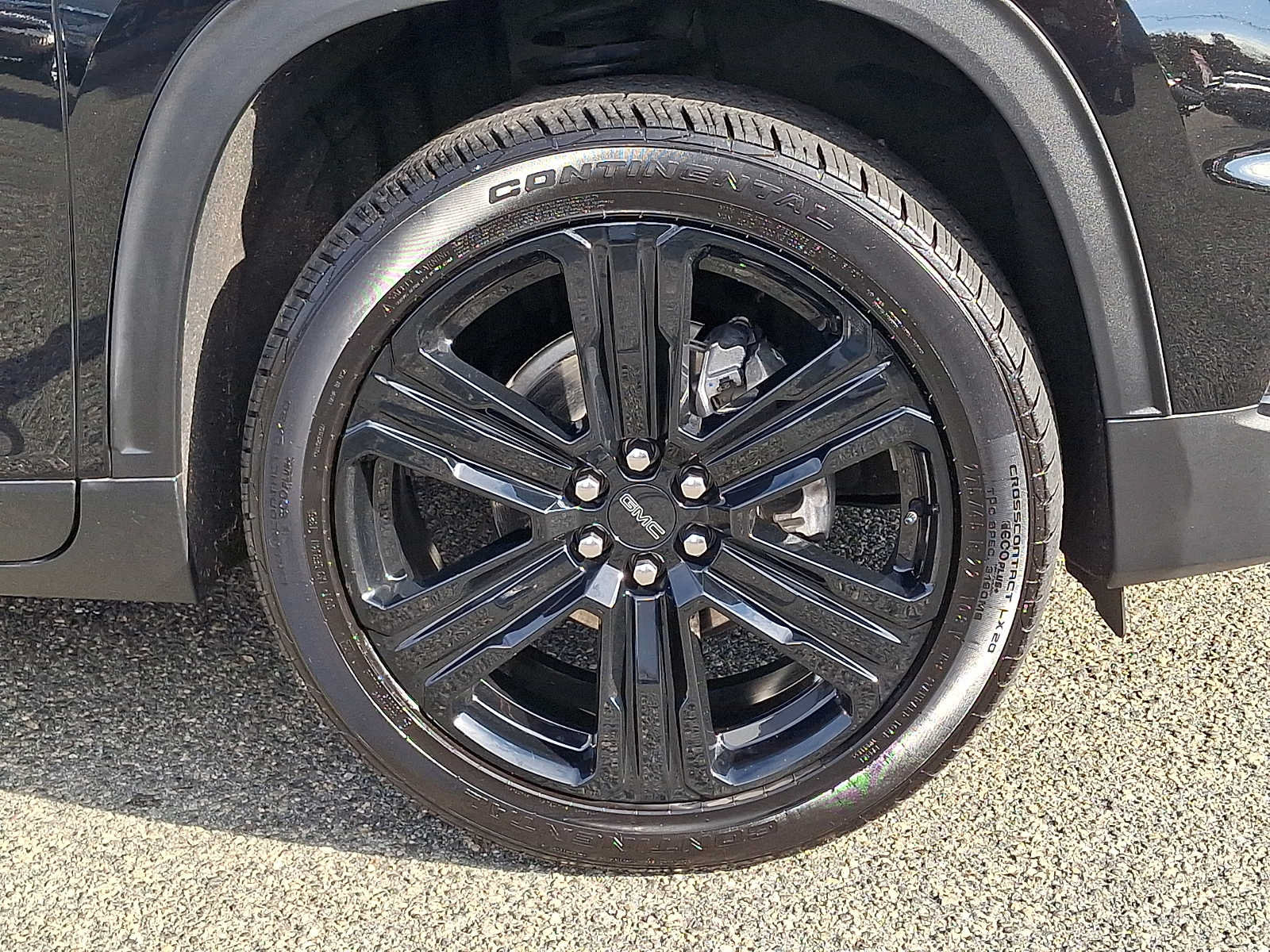 Used 2025 GMC Acadia Elevation w/ Elevation Premium Package AWD/4WD image 8