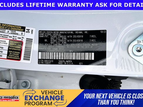 Used 2024 Toyota Grand Highlander AWD image 30