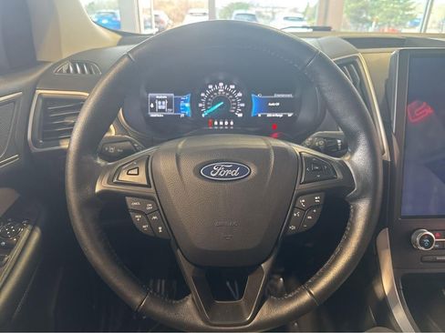 Used 2022 Ford Edge SEL w/ Cargo Accessory Package AWD/4WD image 18