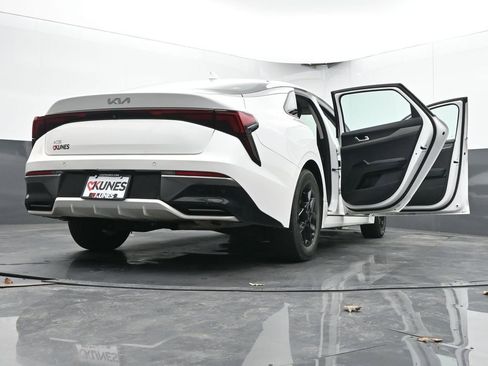 Used 2025 Kia K5 LXS image 90