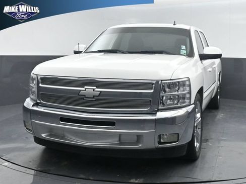 Used 2013 Chevrolet Silverado 1500 LT RWD image 3