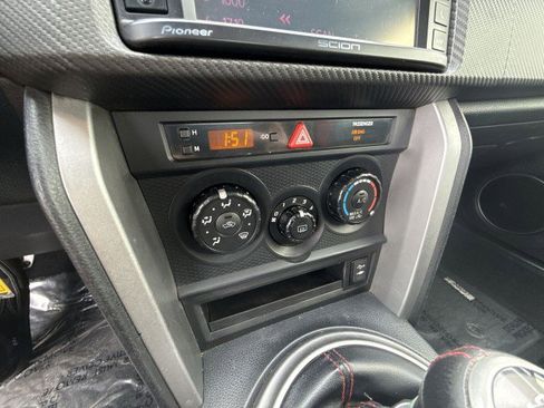 Used 2015 Scion FR-S image 16