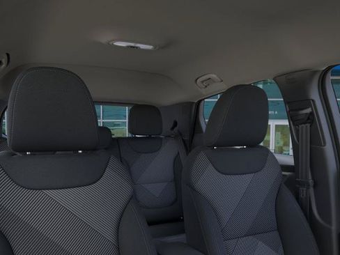 New 2027 Chevrolet Bolt LT w/ Comfort Package FWD image 48