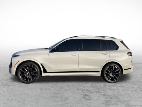 Used 2024 BMW X7 M60i w/ Executive Package image 8