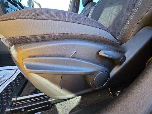 Used 2023 Jeep Renegade Altitude image 12