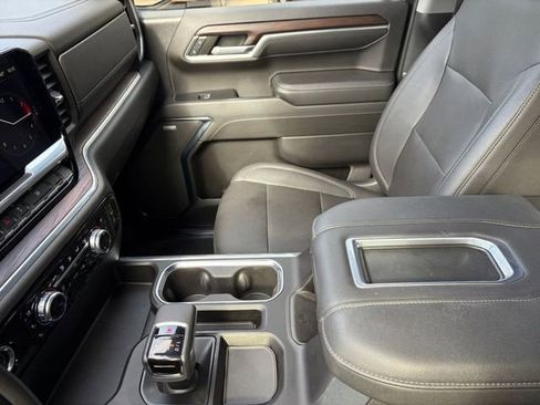 Used 2022 GMC Sierra 1500 SLT w/ SLT Convenience Package image 25