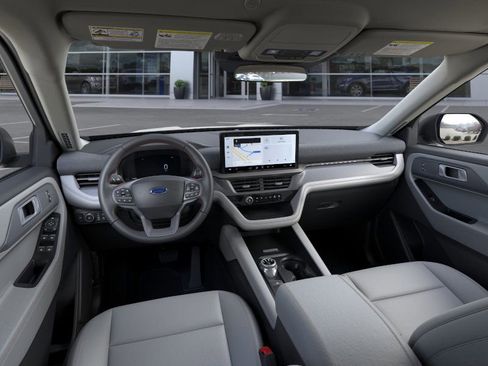 New 2025 Ford Explorer Active w/ Active Comfort Package image 32