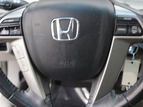 Used 2010 Honda Accord EX-L image 25
