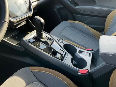 Certified 2025 Subaru Crosstrek 2.5i Sport w/ Crosstrek Mirror Package image 20