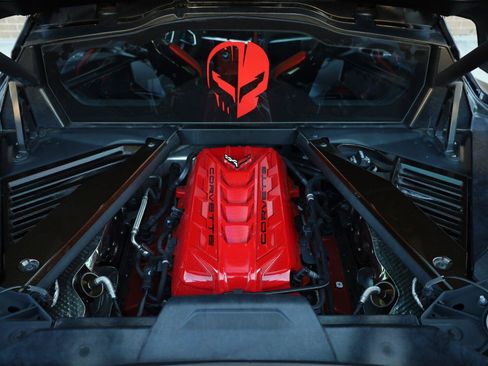 Used 2021 Chevrolet Corvette Stingray Preferred Cpe w/ Z51 Performance Package RWD image 16