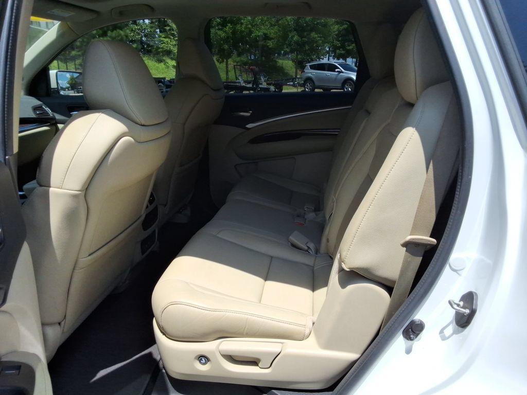 Used 2019 Acura MDX FWD image 18
