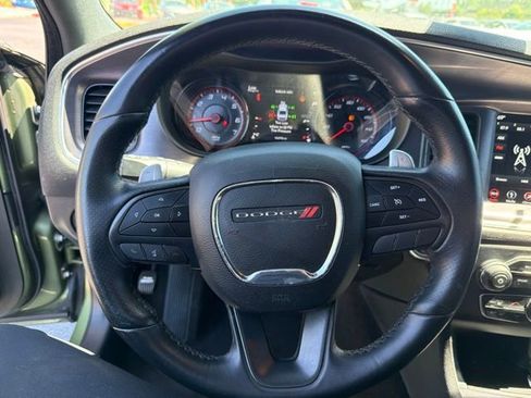 Used 2018 Dodge Charger R/T w/ Blacktop Package RWD image 17