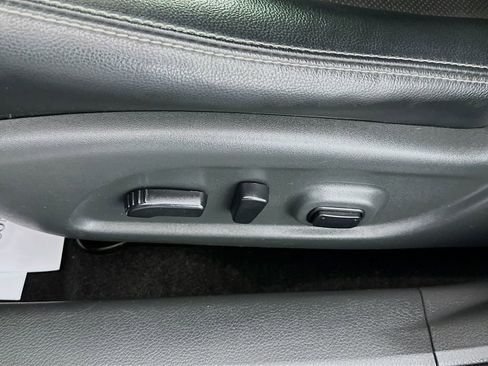 Used 2017 Nissan Altima 2.5 SL w/ 2.5 Technology Package image 18