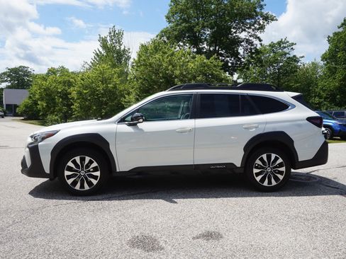 Used 2023 Subaru Outback Limited AWD/4WD image 8