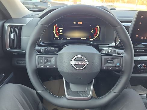 New 2026 Nissan Pathfinder SL image 19