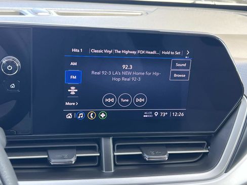 Used 2024 Chevrolet Trax LS w/ LS Convenience Package image 12