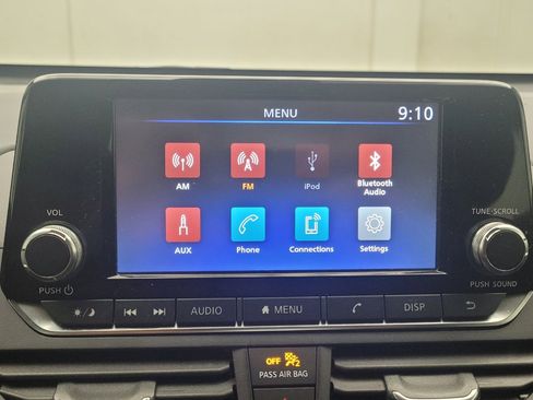 Used 2023 Nissan Altima 2.5 S FWD image 25