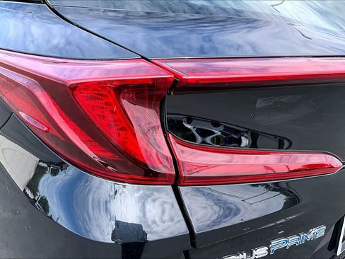 Used 2022 Toyota Prius Prime XLE FWD image 28