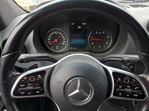 Used 2020 Mercedes-Benz Sprinter 2500 image 20