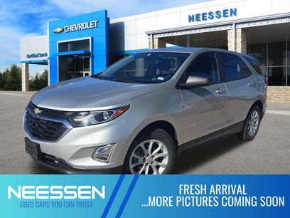 Used 2021 Chevrolet Equinox LS w/ LS Convenience Package