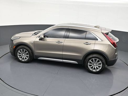 Used 2020 Cadillac XT4 Premium Luxury FWD image 16
